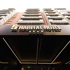 Habitat 4*, Tirana Albanie